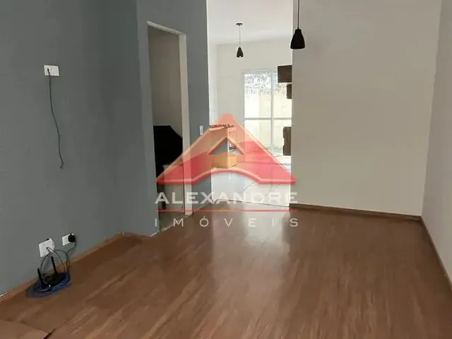 Casa com 10m² 2 quartos e 1 banheiro, à venda, no bairro Santa Luzia em Caçapava