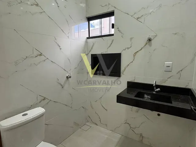 Casa com 150m² 3 quartos e 2 banheiros, à venda, no bairro Adriana Parque em Anápolis