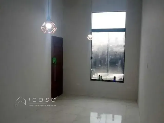 Casa com 125m² 2 quartos e 2 banheiros, à venda, no bairro Piracangaguá em Taubaté