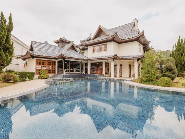 Casa com 2686m² 4 quartos e 8 banheiros, à venda, no bairro Alphaville em Santana de Parnaíba