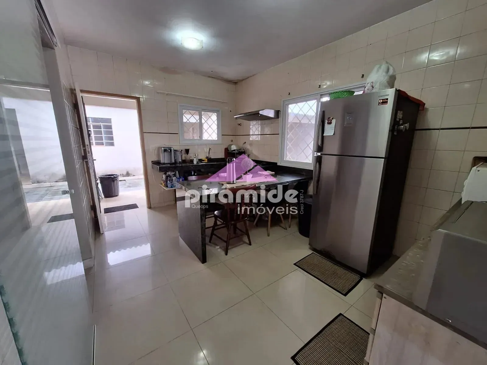 Casa, 3 quartos, 176 m² - Foto 15