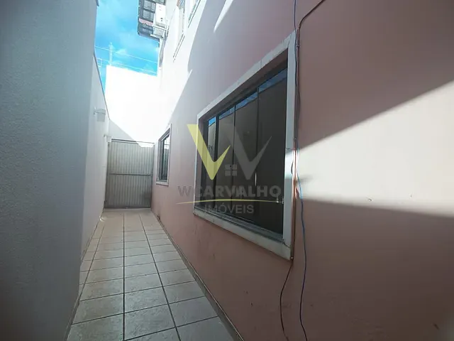 Casa com 300m² 4 quartos e 4 banheiros, à venda, no bairro Santa Izabel em Anápolis
