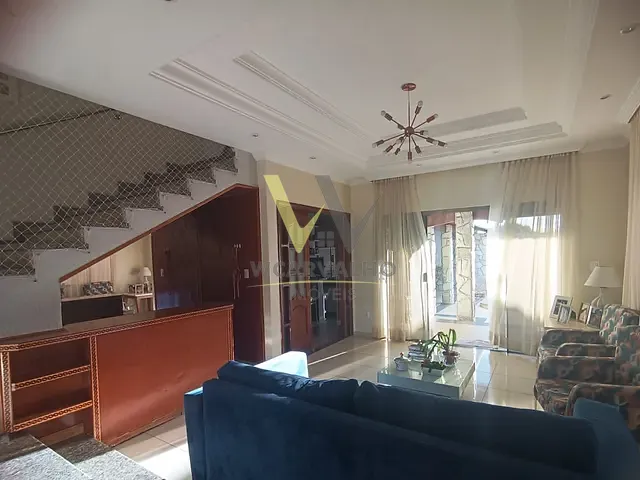 Casa com 300m² 4 quartos e 4 banheiros, à venda, no bairro Santa Izabel em Anápolis