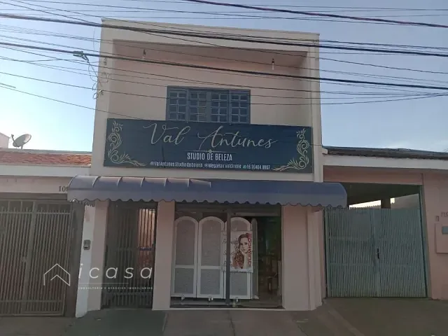 Casa com 150m² 3 quartos e 4 banheiros, à venda, no bairro Parque Santa Felícia Jardim em São Carlos