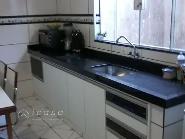 Casa com 150m² 3 quartos e 4 banheiros, à venda, no bairro Parque Santa Felícia Jardim em São Carlos