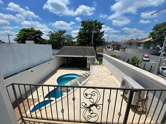 Casa com 216m² 2 quartos e 4 banheiros, à venda, no bairro Loteamento Villa Branca em Jacareí