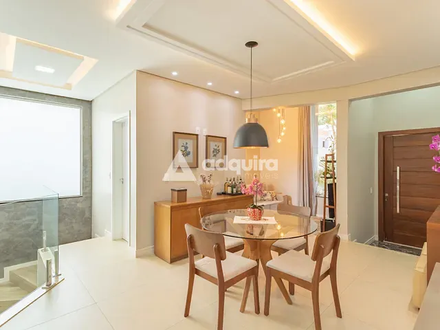 Casa com 313m² 4 quartos e 4 banheiros, à venda, no bairro Jardim Carvalho em Ponta Grossa