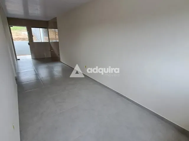 Casa com 175m² 2 quartos e 1 banheiro, à venda, no bairro Contorno em Ponta Grossa