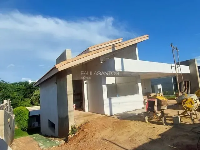 Casa com 1700m² 4 quartos e 5 banheiros, à venda, no bairro Parque Reserva Fazenda Imperial em Sorocaba