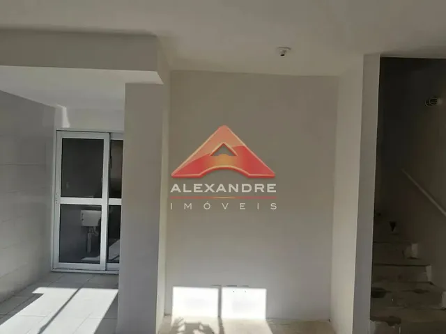 Casa com 10m² 2 quartos e 1 banheiro, à venda, no bairro Eugênio de Mello em São José Dos Campos