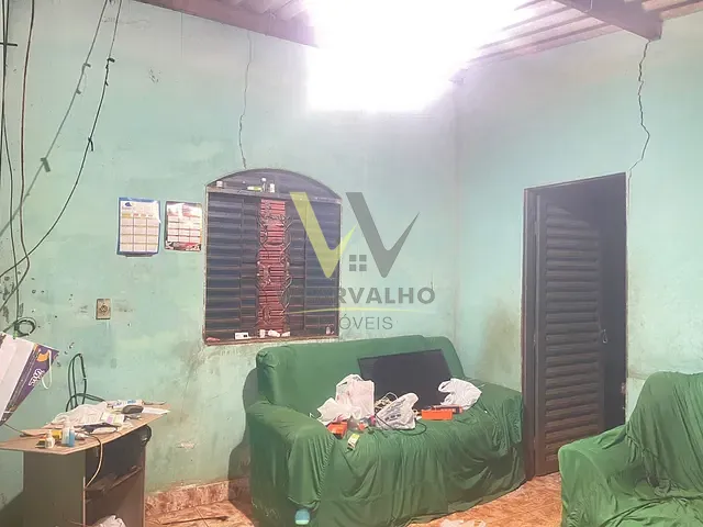 Casa com 300m² 2 quartos e 1 banheiro, à venda, no bairro Setor Escala em Anápolis