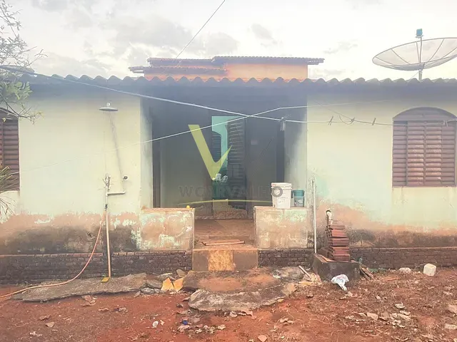 Casa com 300m² 2 quartos e 1 banheiro, à venda, no bairro Setor Escala em Anápolis