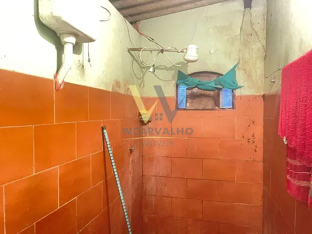 Casa com 300m² 2 quartos e 1 banheiro, à venda, no bairro Setor Escala em Anápolis