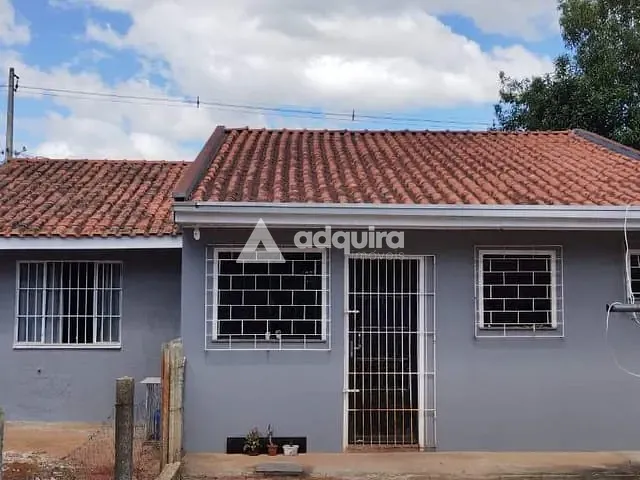 Casa com 516m² 3 quartos e 2 banheiros, à venda, no bairro Uvaranas em Ponta Grossa