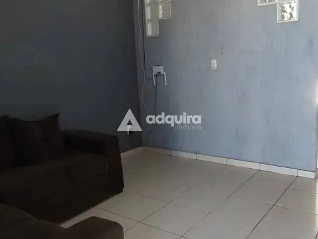 Casa com 516m² 3 quartos e 2 banheiros, à venda, no bairro Uvaranas em Ponta Grossa