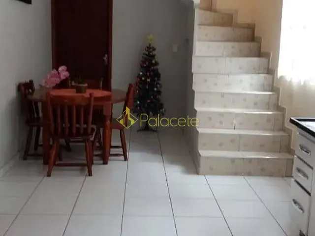 Casa 3 quartos e 2 banheiros, à venda, no bairro Parque Senhor do Bonfim em Taubaté