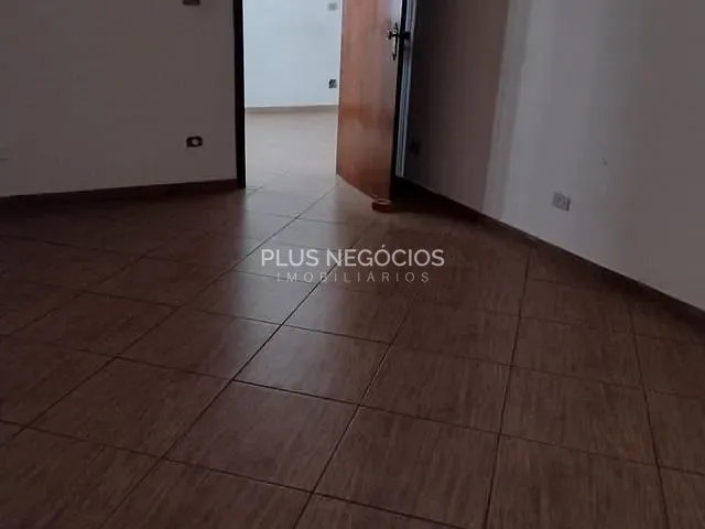 Casa com 284m² 5 quartos e 2 banheiros, à venda, no bairro Jardim São Lourenzo em Sorocaba