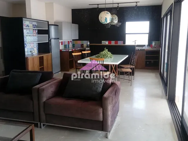 Casa com 470m² 4 quartos e 4 banheiros, à venda, no bairro Urbanova em São José dos Campos