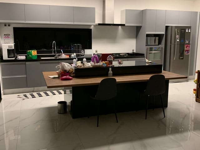 Casa com 524m² 4 quartos e 6 banheiros, à venda, no bairro Alphaville em Santana de Parnaíba