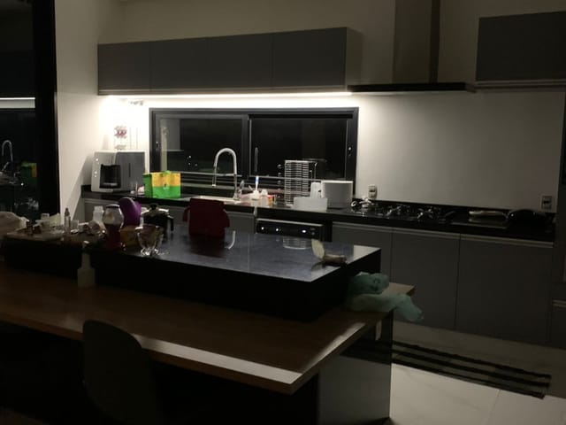 Casa com 524m² 4 quartos e 6 banheiros, à venda, no bairro Alphaville em Santana de Parnaíba