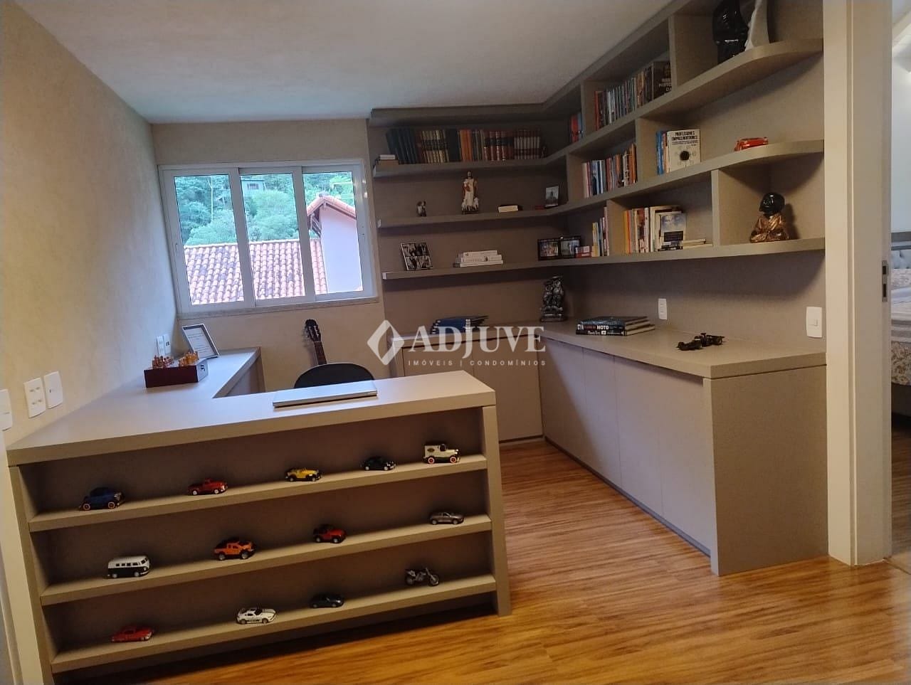 Casa à venda com 2 quartos, 200m² - Foto 31