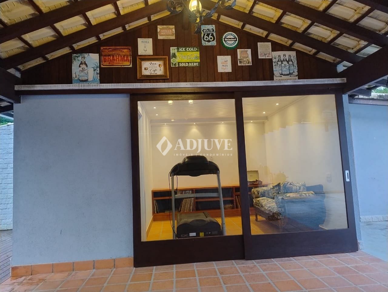 Casa à venda com 2 quartos, 200m² - Foto 34