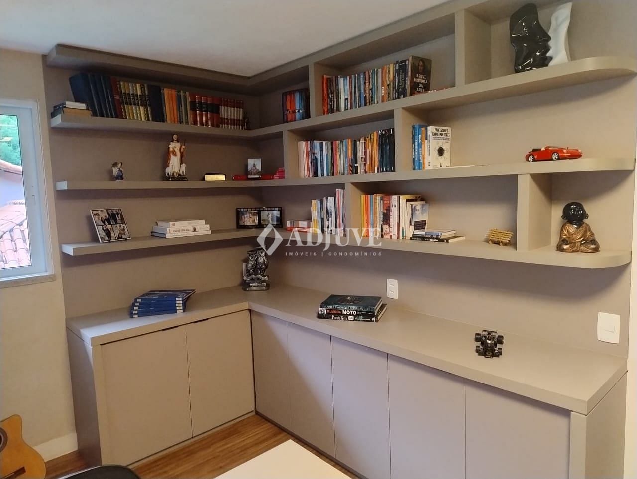 Casa à venda com 2 quartos, 200m² - Foto 35