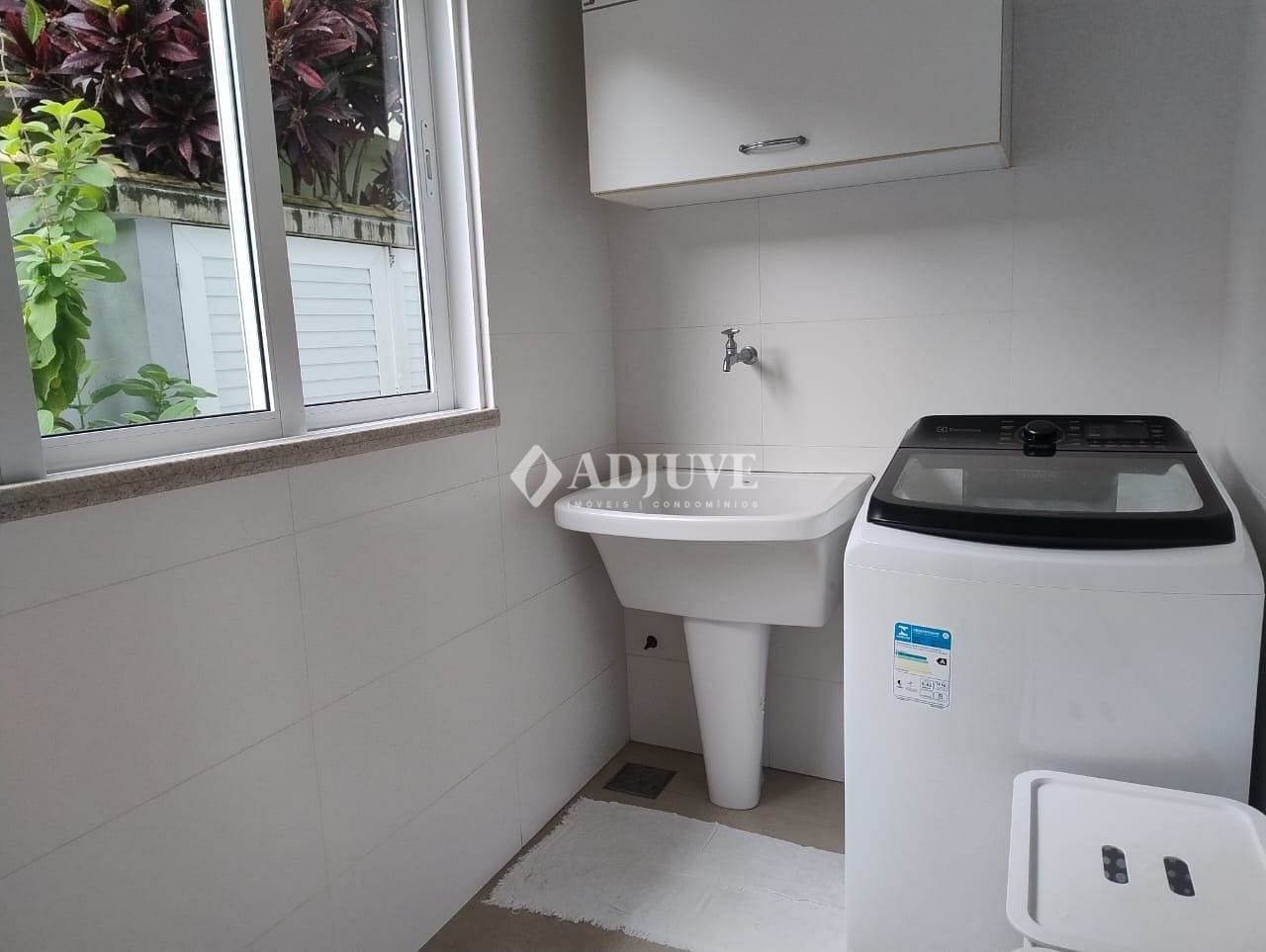 Casa à venda com 2 quartos, 200m² - Foto 39