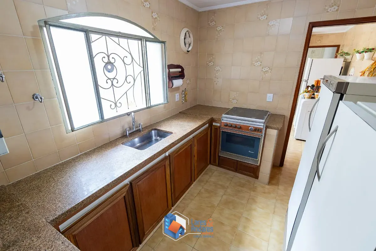 Casa, 3 quartos, 284 m² - Foto 8
