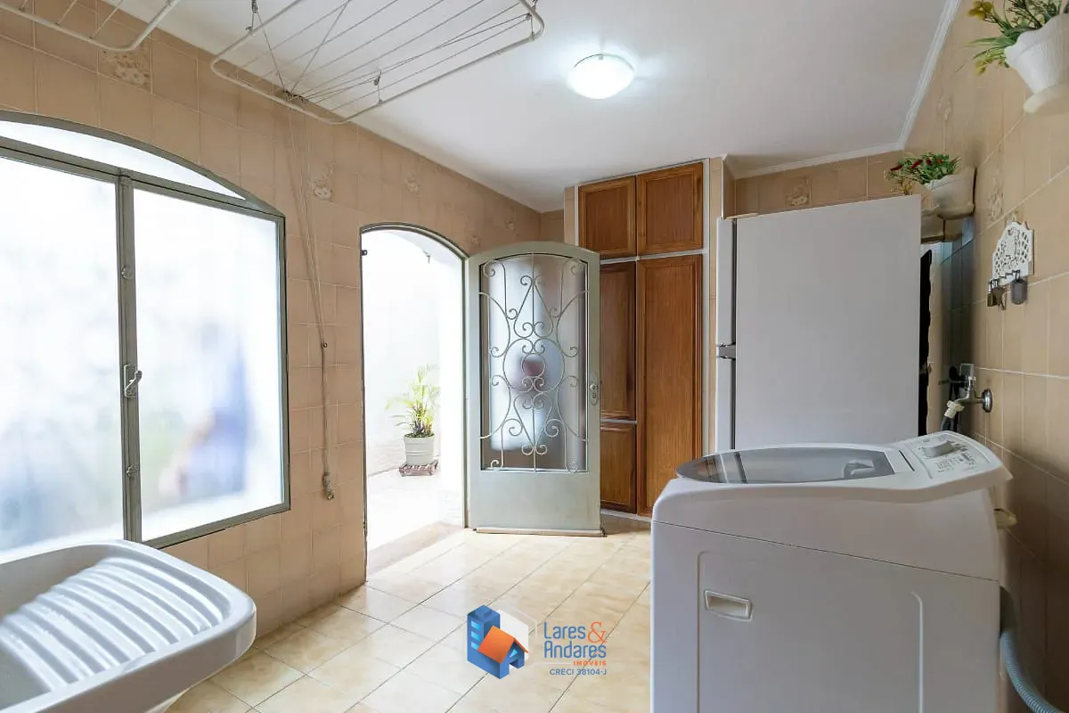 Casa, 3 quartos, 284 m² - Foto 30