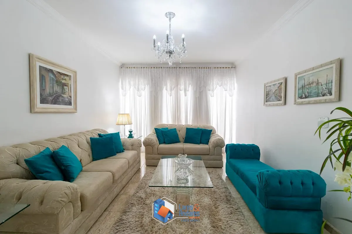 Casa, 3 quartos, 284 m² - Foto 2