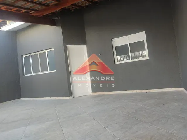 Casa com 140m² 3 quartos e 1 banheiro, à venda, no bairro Jardim Santa Júlia em São José dos Campos