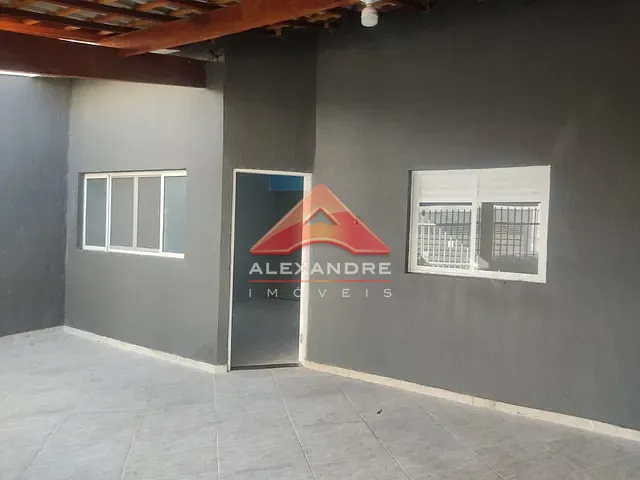 Casa com 140m² 3 quartos e 1 banheiro, à venda, no bairro Jardim Santa Júlia em São José dos Campos