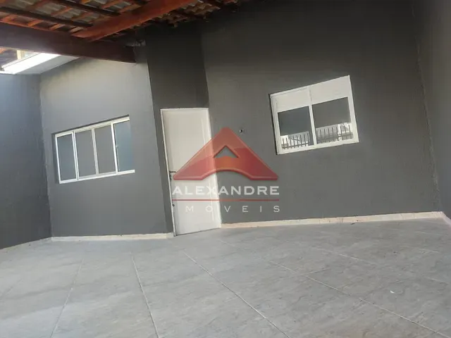 Casa com 140m² 3 quartos e 1 banheiro, à venda, no bairro Jardim Santa Júlia em São José dos Campos