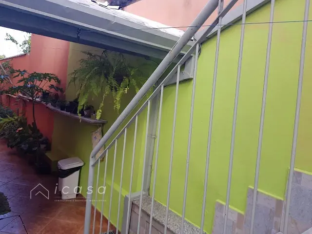 Casa com 150m² 3 quartos e 4 banheiros, à venda, no bairro Vila Tatetuba em São José dos Campos