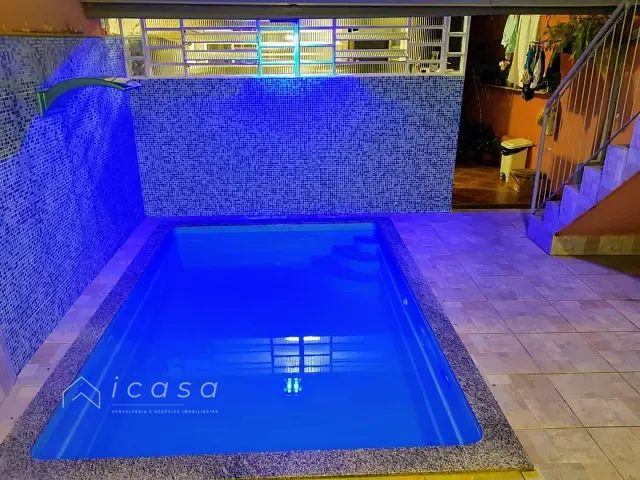 Casa com 150m² 3 quartos e 4 banheiros, à venda, no bairro Vila Tatetuba em São José dos Campos