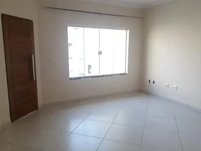 Casa com 152m² 1 quarto e 1 banheiro, à venda, no bairro Jardim Santa Rosa em Sorocaba