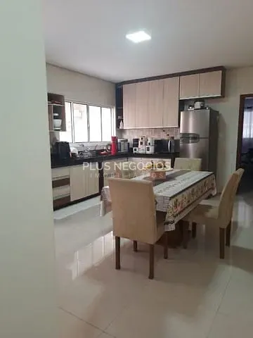 Casa, 3 quartos, 220 m² - Foto 5