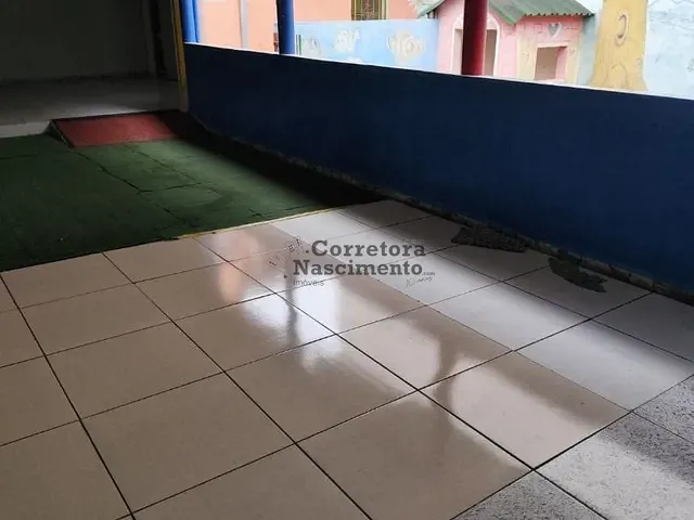 Casa com 273m² 2 quartos e 4 banheiros, à venda, no bairro São João em Jacareí