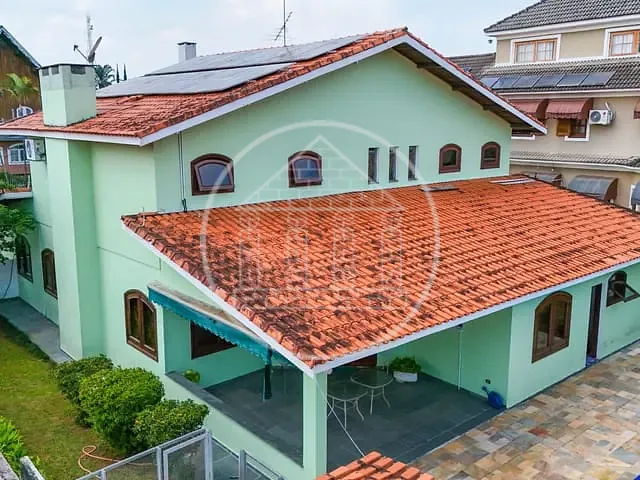 Casa com 781m² 4 quartos e 6 banheiros, à venda, no bairro Interlagos em São Paulo