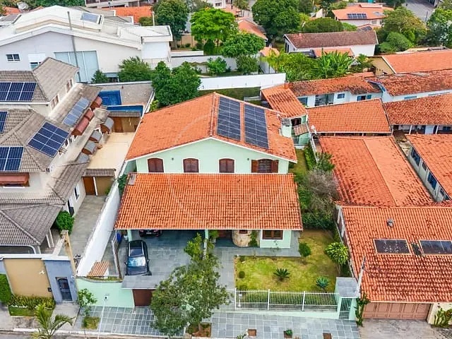 Casa com 781m² 4 quartos e 6 banheiros, à venda, no bairro Interlagos em São Paulo