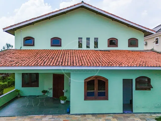 Casa com 781m² 4 quartos e 6 banheiros, à venda, no bairro Interlagos em São Paulo