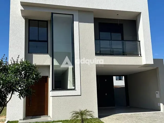 Casa com 200m² 3 quartos e 4 banheiros, à venda, no bairro Cará-cará em Ponta Grossa