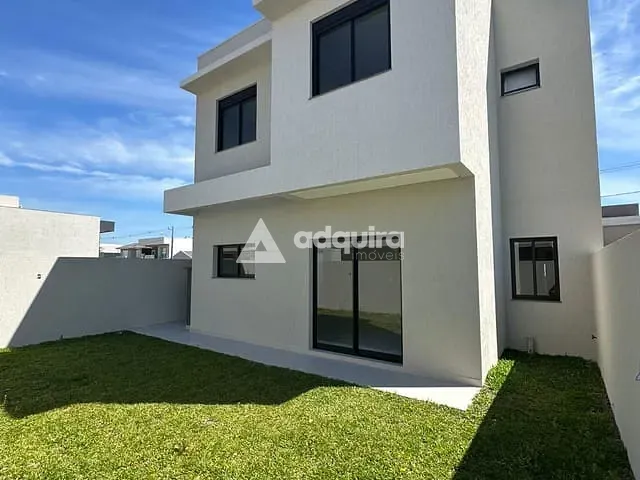 Casa com 200m² 3 quartos e 4 banheiros, à venda, no bairro Cará-cará em Ponta Grossa