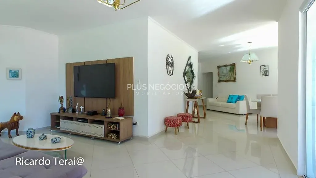 Casa, 4 quartos, 650 m² - Foto 9