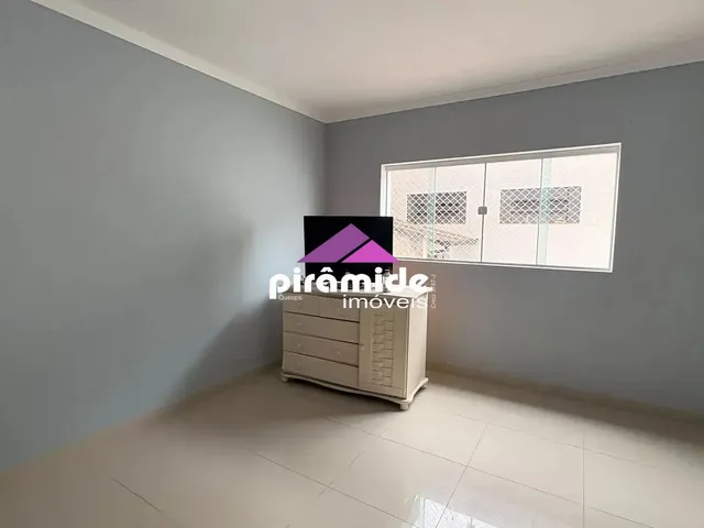 Casa com 387m² 4 quartos e 2 banheiros, para alugar, no bairro Jardim Esplanada II em São José Dos Campos