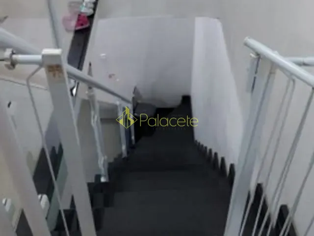 Casa 2 quartos e 2 banheiros, à venda, no bairro Mantiqueira em Pindamonhangaba