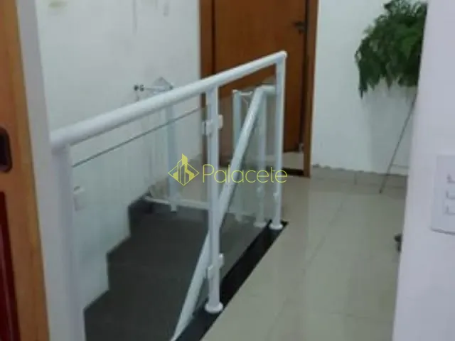 Casa 2 quartos e 2 banheiros, à venda, no bairro Mantiqueira em Pindamonhangaba