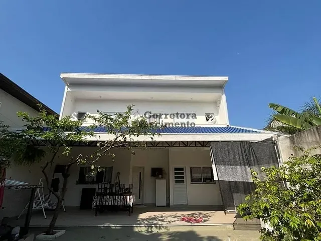 Casa com 250m² 2 quartos e 3 banheiros, à venda, no bairro Vista Verde em São José dos Campos