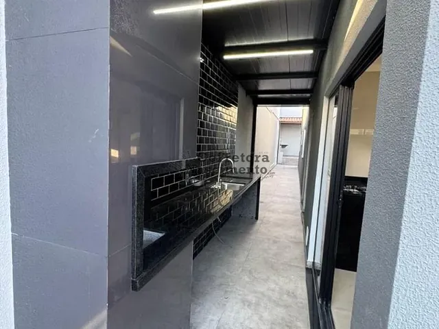 Casa com 250m² 3 quartos e 4 banheiros, à venda, no bairro Bosque dos Eucaliptos em São José dos Campos